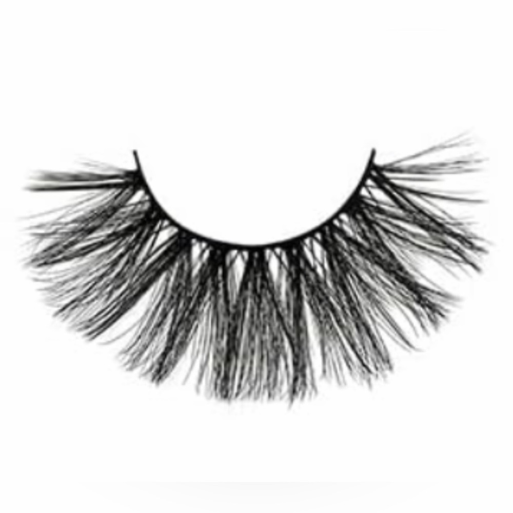Mink Eyelashes style “Karma” ✨🩷
